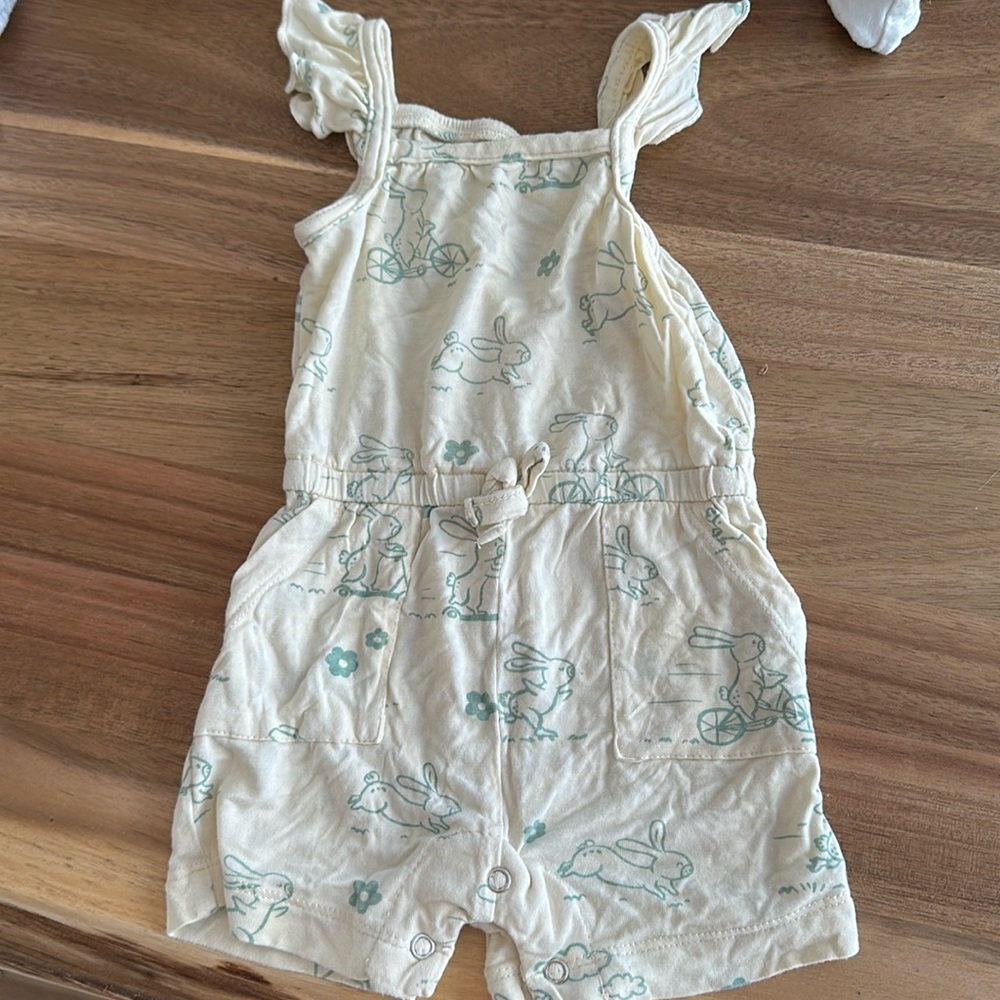 Yellow bunny romper - 3-6M